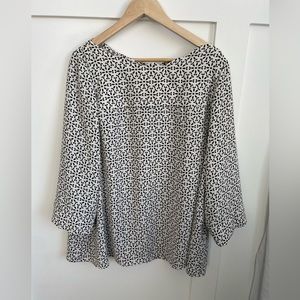 Black and white print tunic blouse 2x